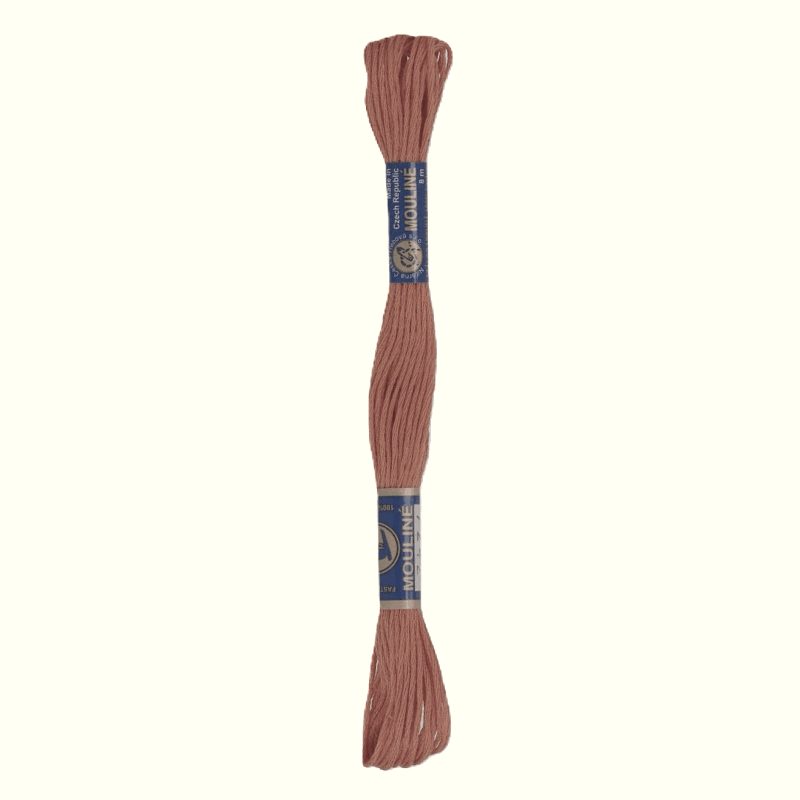 Augstākās kvalitātes mulinē diegs izšūšanai no Čehijas Nr. 6022-9992