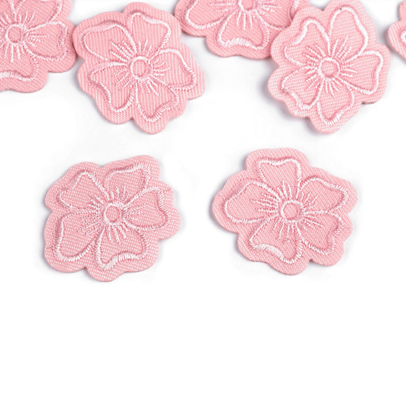 Decorative iron-on applique – flower 
