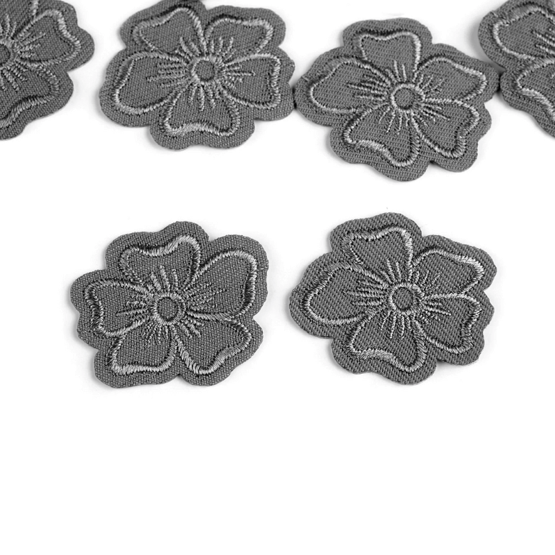 Decorative iron-on applique – flower 