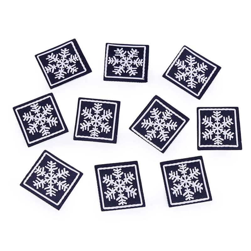 Decorative iron-on applique 3x3cm – snowflake