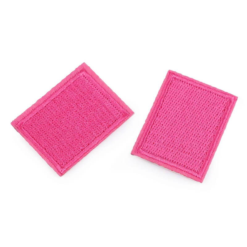 Decorative iron-on applique - square 400147
