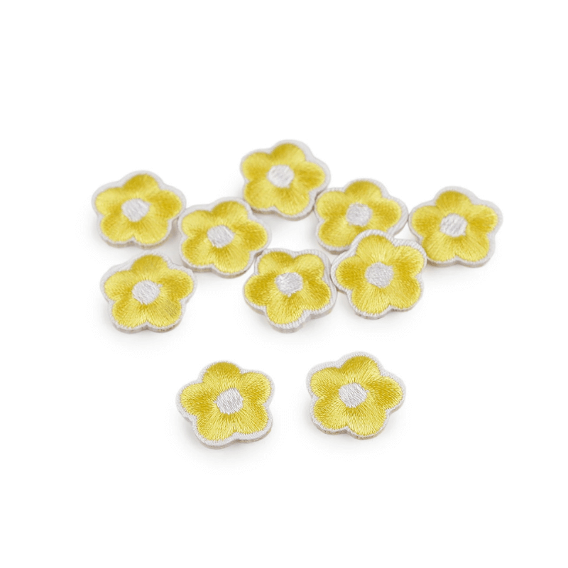Decorative iron-on applique 1.8cm – flowers