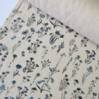 Linen fabric 150cm | 154g/m² – linen gray with meadow flower pattern