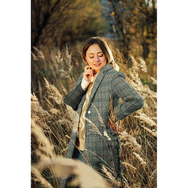 Last season's coat fabric - check -39%