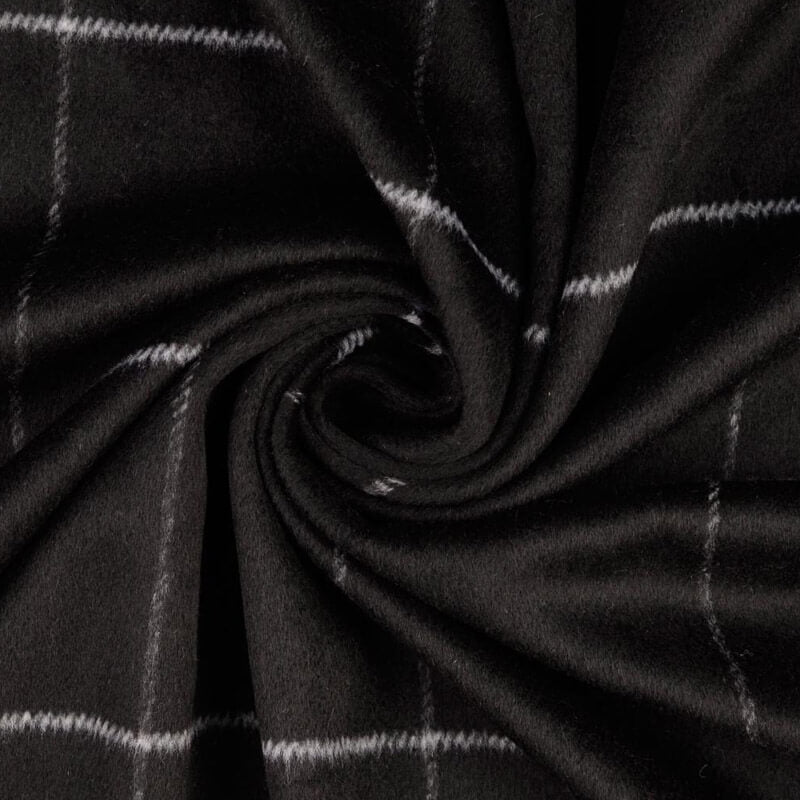 Last season's coat fabric – check -19%