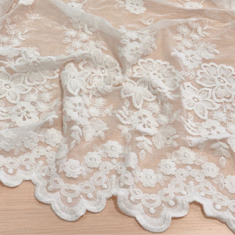 Embroidered lace fabric 130cm
