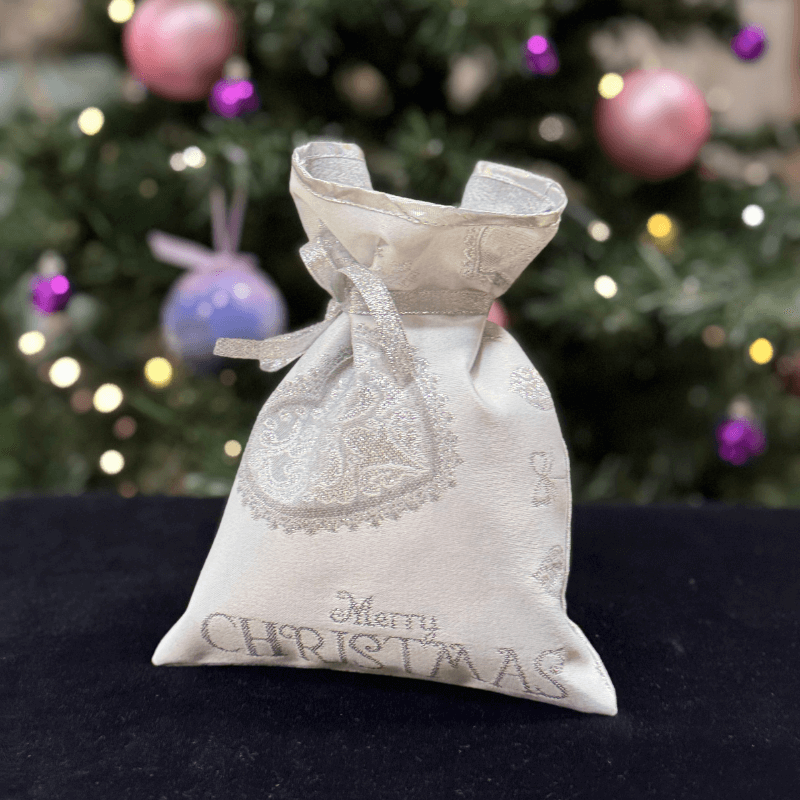 Gift bag 24x18cm – snowflakes and Christmas patterns