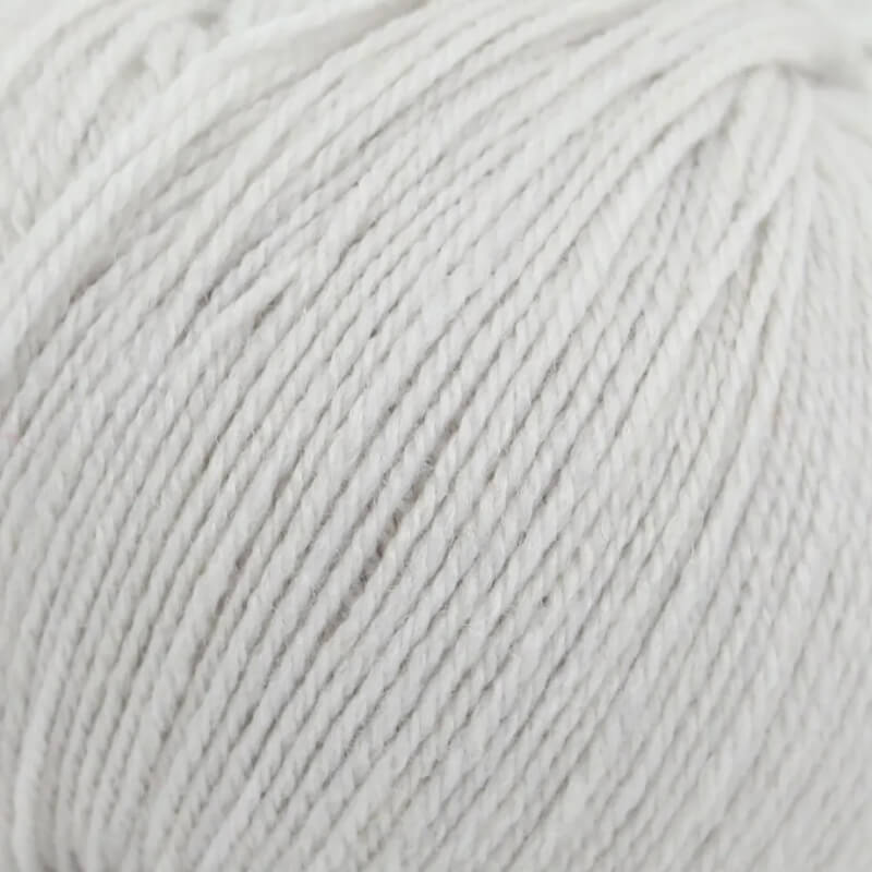 Bebe 70 BBB yarn 50g | 200m