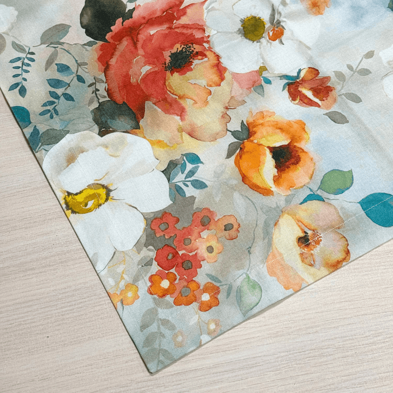 Galdauts 90x130cm - akvareļu ziedi