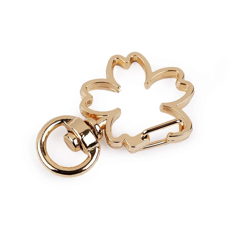Decorative metal carabiner - clover leaf 890465