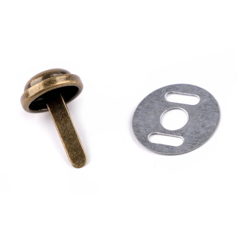 Rivet on legs Ø10mm