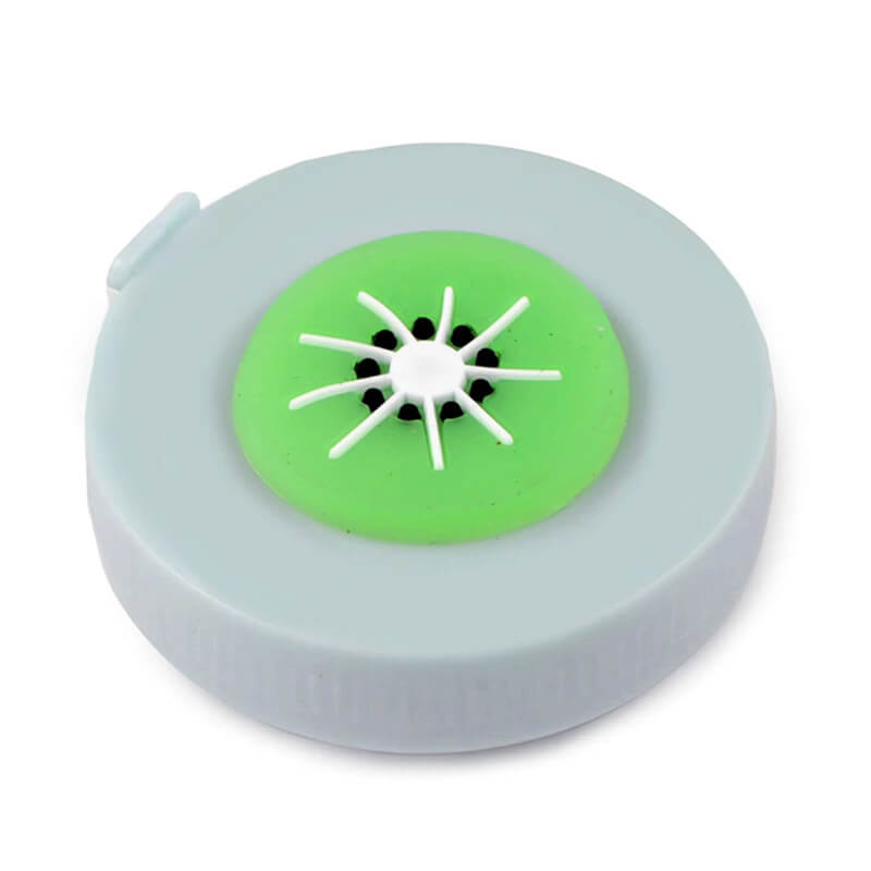 Retractable tape measure with 3D element
