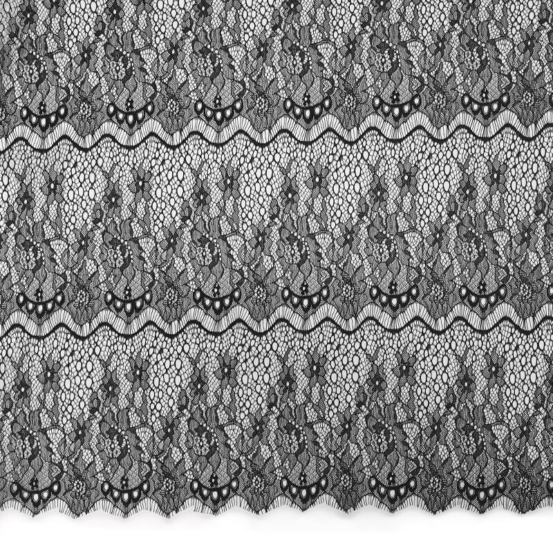 Lace fabric in columns
