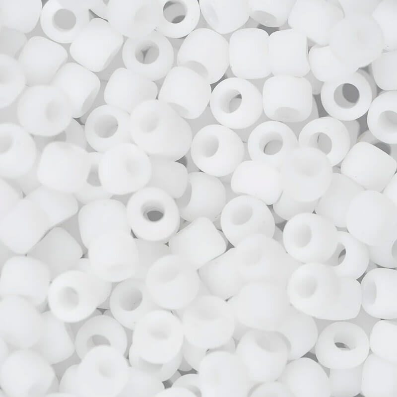Toho beads 8/0