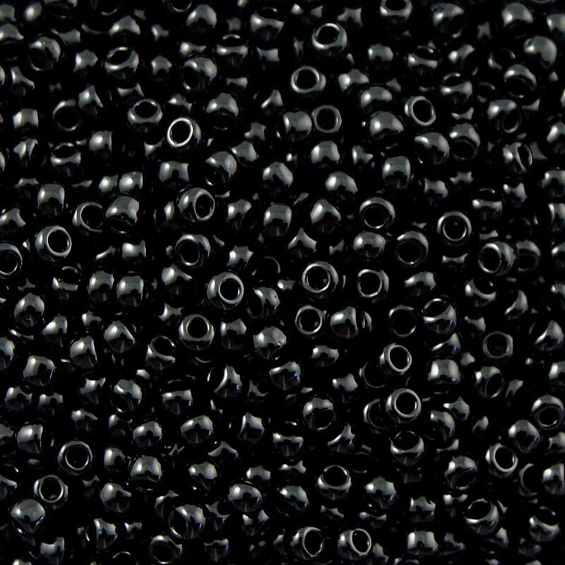Toho beads 8/0