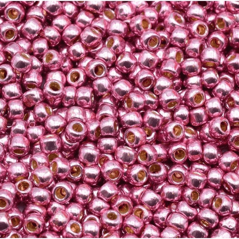 Toho beads 8/0
