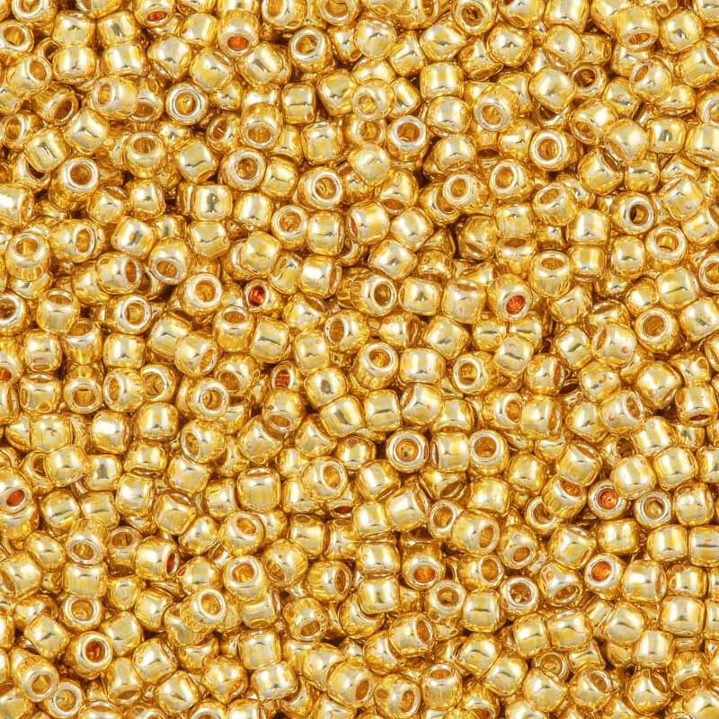 Toho beads 8/0