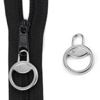 Charm / carabiner / zipper pull 890134