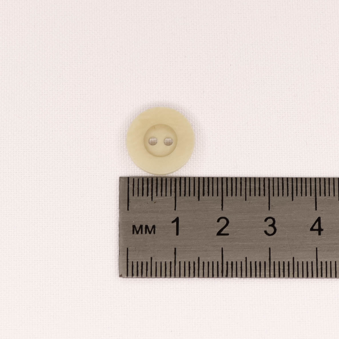 Plastmasas poga Ø15mm - tumši bēša