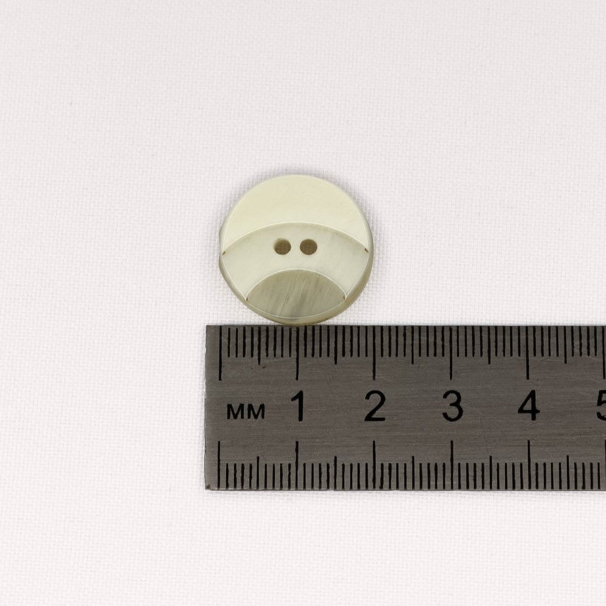 Plastmasas poga Ø20mm - pelēcīga perlamutra