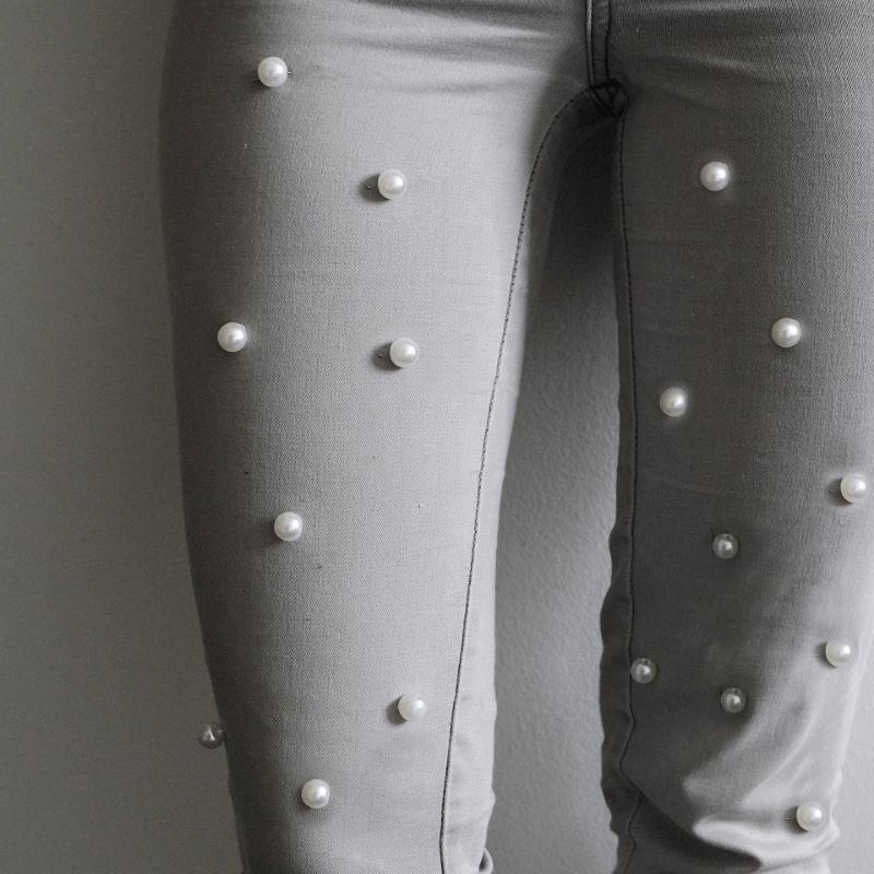 Sew-on bead/button