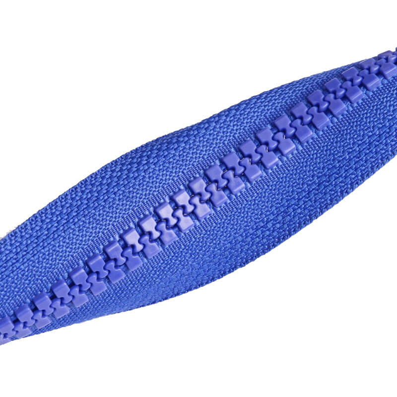Plastic one-way zipper 5-6mm | 50cm
