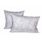 Down and feather pillow – 90% down, 10% feathers